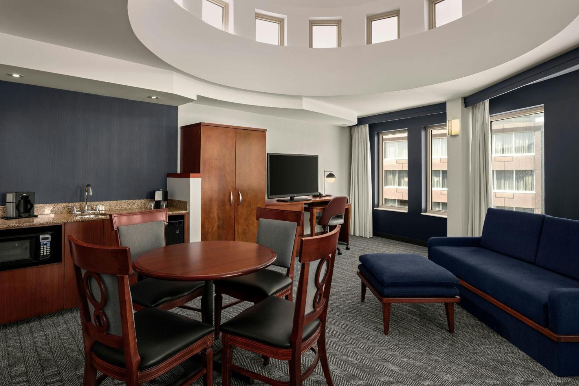 Courtyard By Marriott Halifax Downtown Hotel Kültér fotó